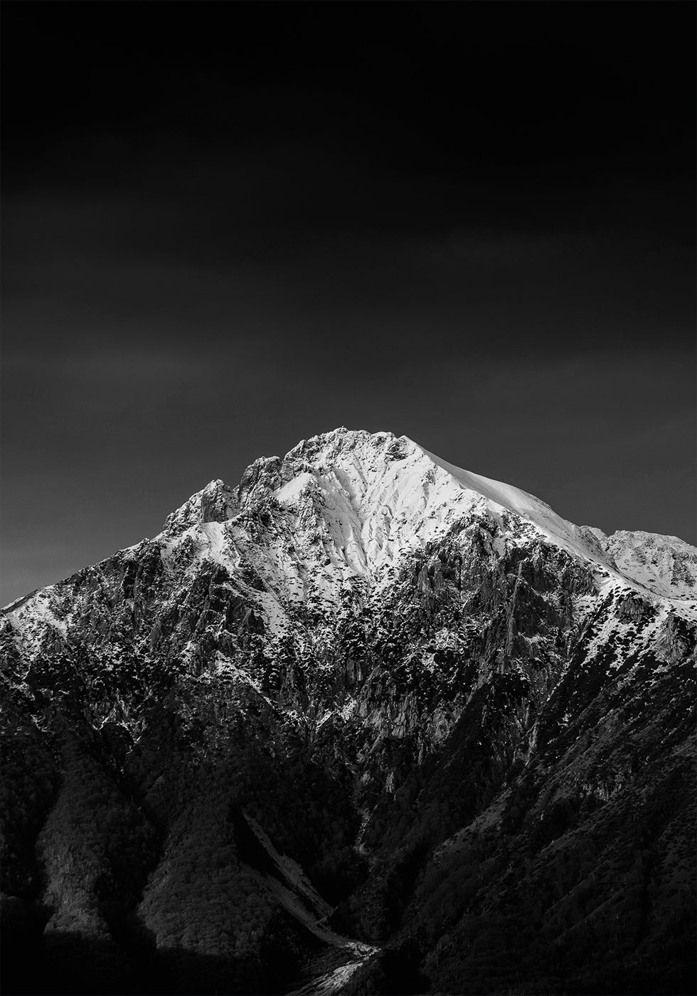 Poster Majestätischer schneebedeckter Berg