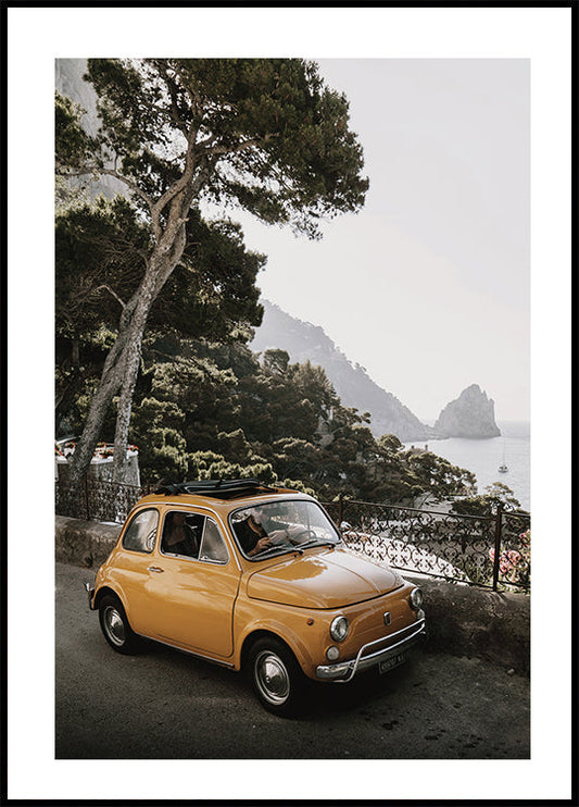 Poster Kleines orange Auto im Capri-Porträt 