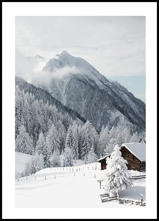 Poster Schneebedeckte Hütte in den Alpen 